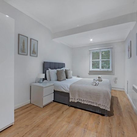 2 Bed Piccadilly Apartment 4 Londra Esterno foto