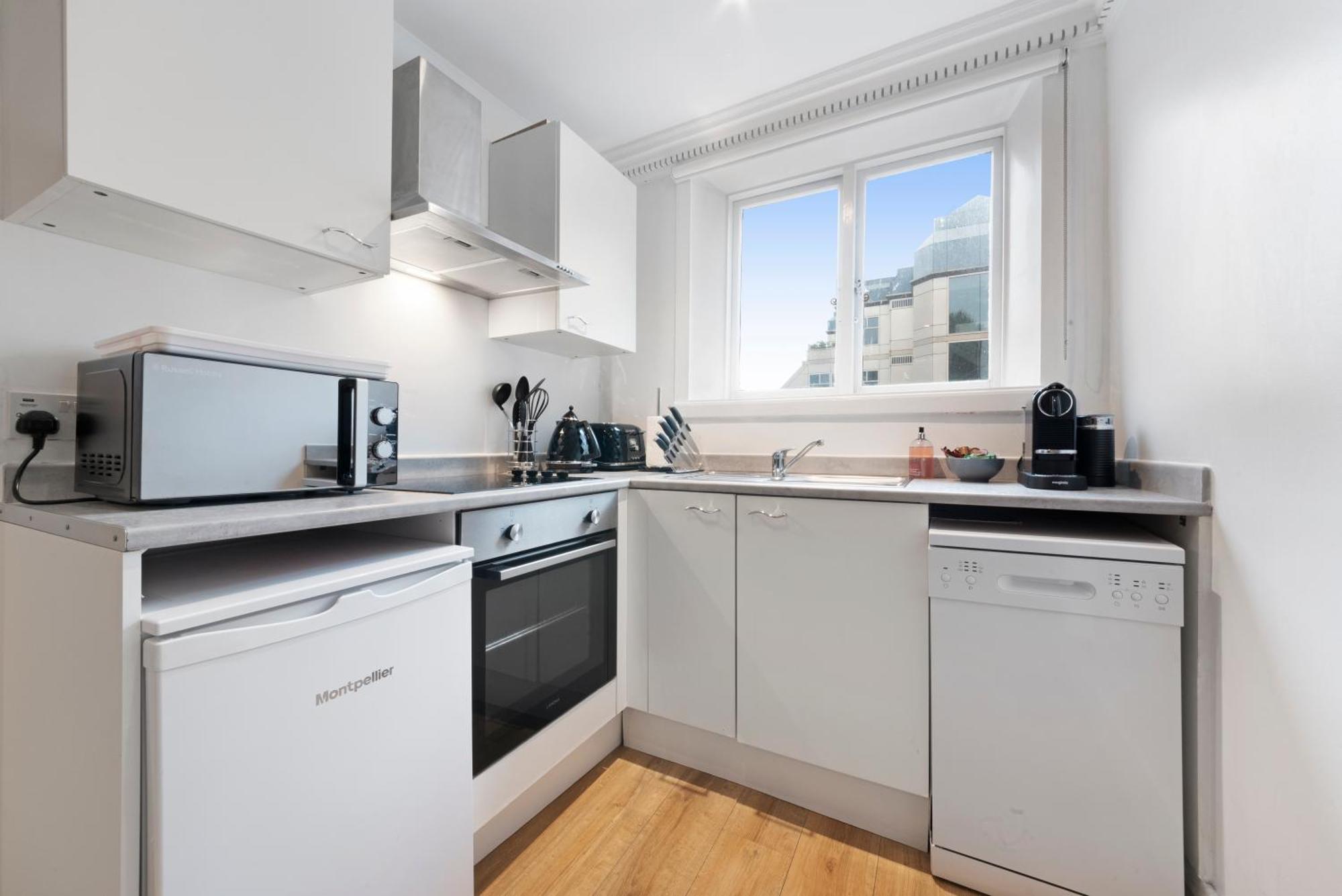 2 Bed Piccadilly Apartment 4 Londra Esterno foto