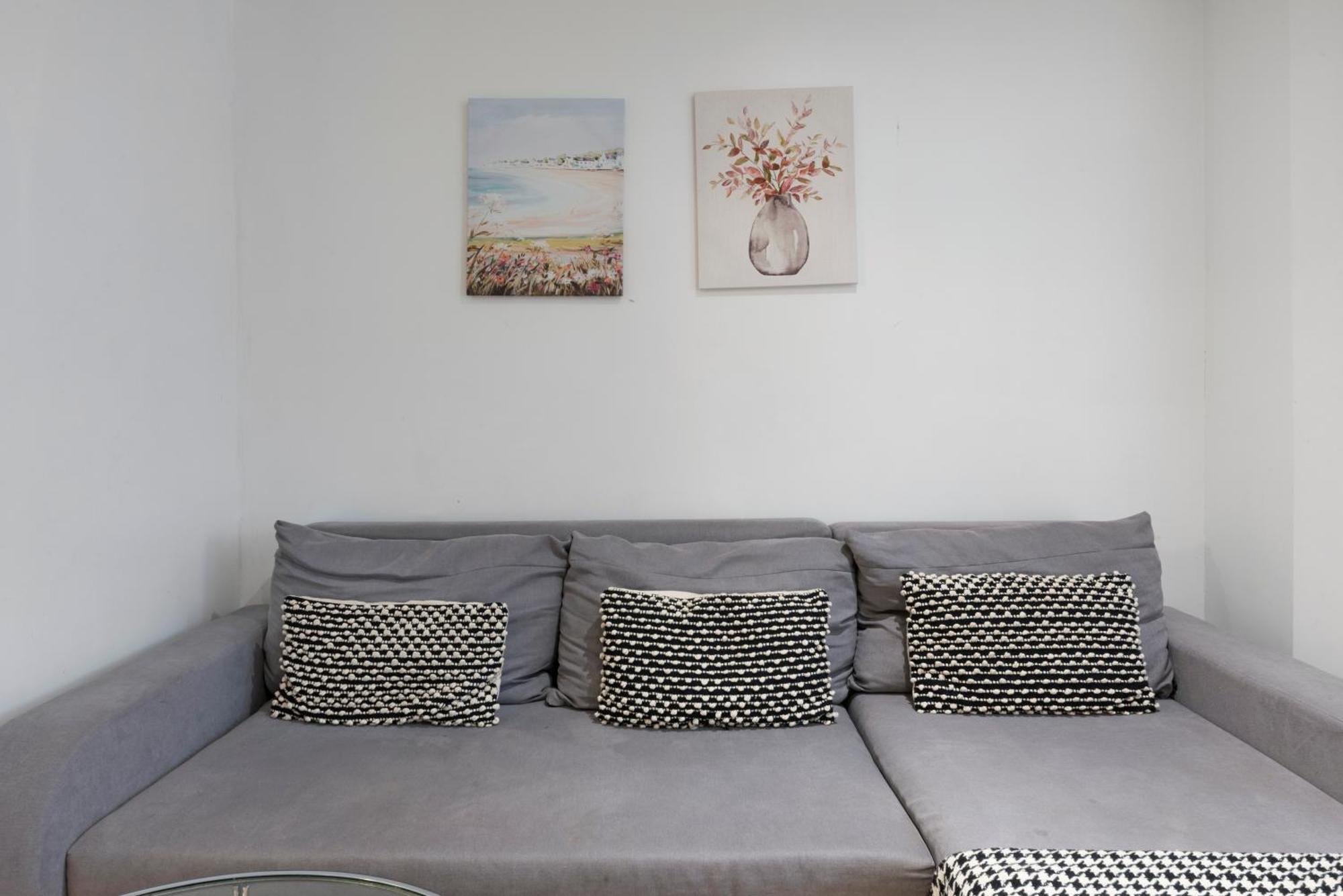 2 Bed Piccadilly Apartment 4 Londra Esterno foto